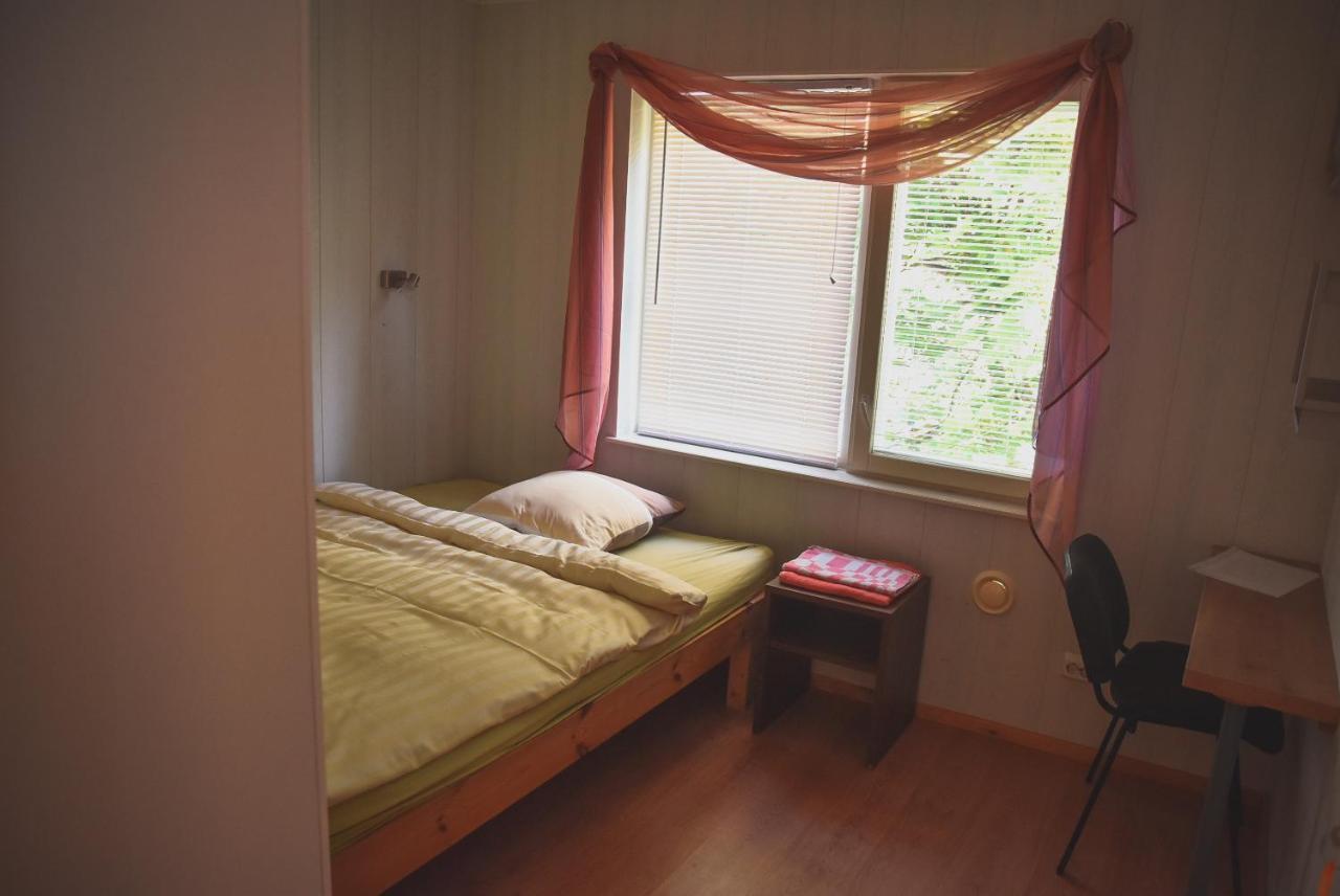 Metsa Hostel Вызу Экстерьер фото